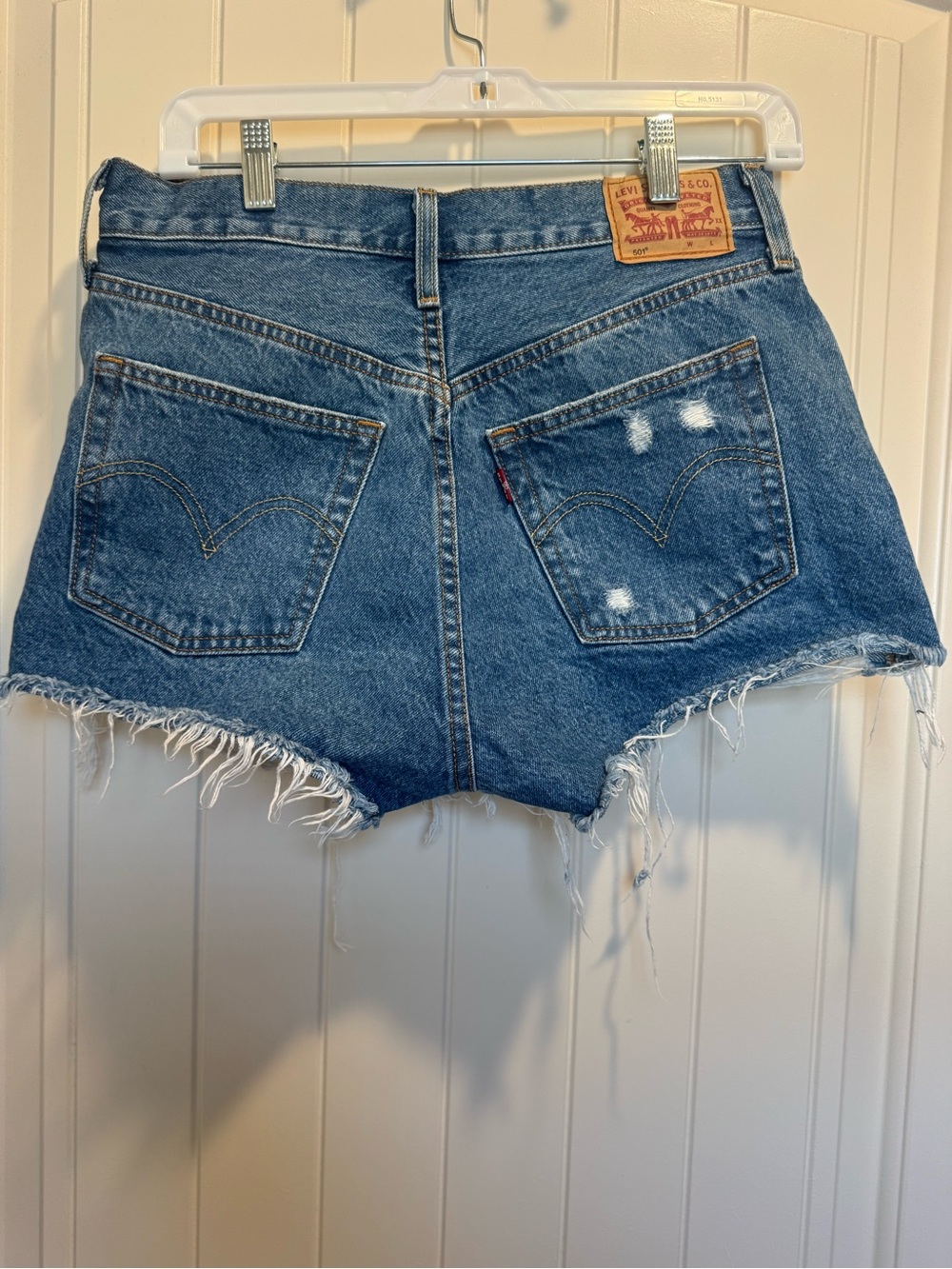 Levi's 501 Distressed Ripped Denim shorts - Picture 4 of 7